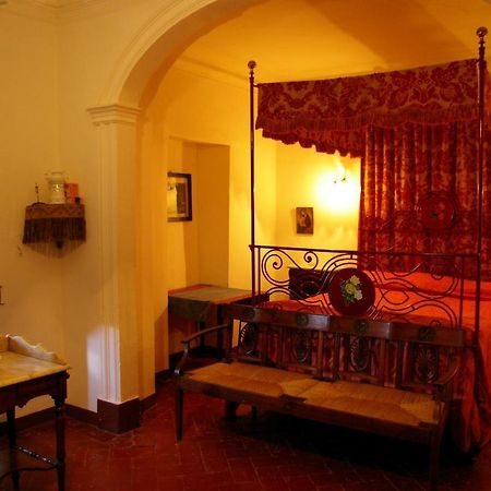 Bed & Breakfast Villa Masini-Luccetti ปิเอตราซานตา ภายนอก รูปภาพ